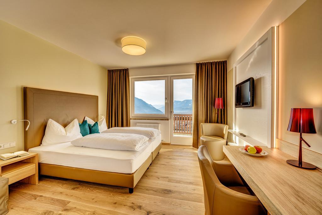 Garni Hotel Kessler Tirolo Exterior foto
